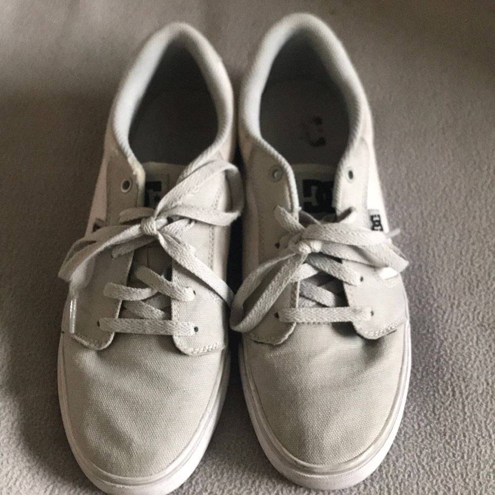 Dc shoes
